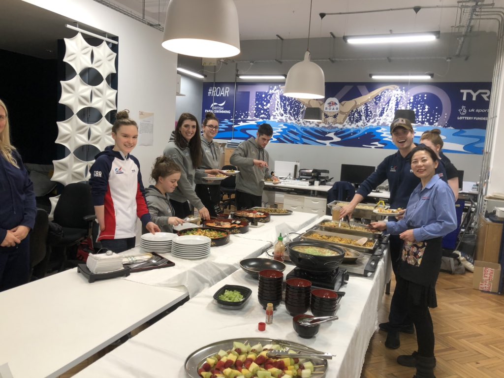 A lovely evening with <a href="/britishswimming/">Aquatics GB</a> Para-Swimming introducing the athletes to the world of Japanese food ahead of the training camp for <a href="/Tokyo2020/">#Tokyo2020</a> in Suzuka in January -ありがとうとごちそうさまでした<a href="/sushicraftUK/">Takayasu Takemoto</a> #roadtotokyo2020 #japanesefood