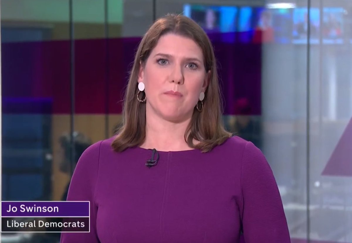 Jo Swinson,  @LibDems: very clear of difficulty to get to  #NetZeroEmissions by 2030 but strong on need to cut emissions as fast as possible, including through insulation and better homes. Says Lib Dem's would introduce frequent flyer tax for 3+ long-haul flights per year... 1/2
