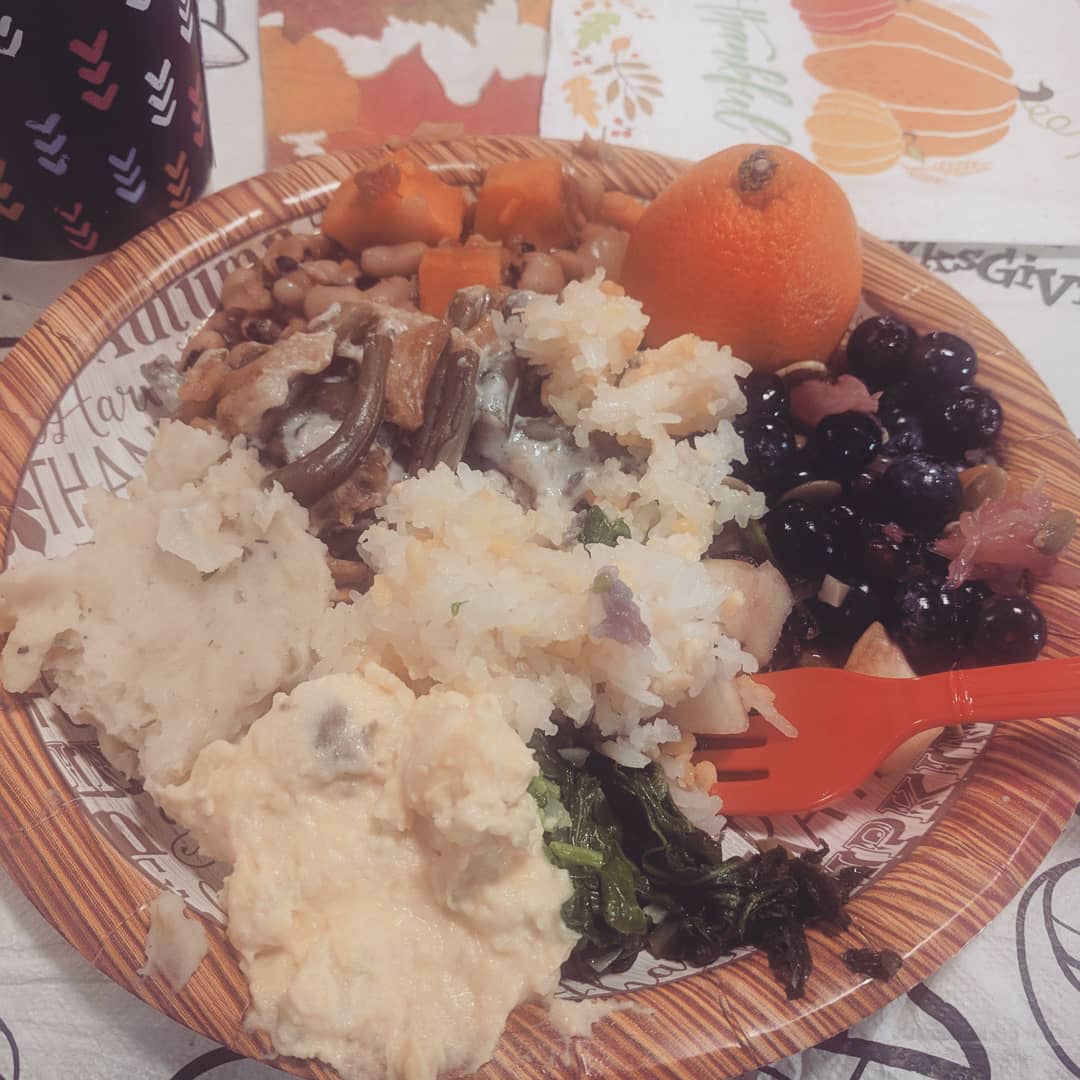 PaigeEtheridge1's tweet image. Thanksgiving at a Buddhist Temple. #Thankful for a new place to write and quietly contemplate. @ArlenTsao @George24377377 @ParnellChef 

#ThankfulThursday #Thankful #Buddhist #Buddhisttemple #Buddha #Thanksgiving #Vegetarian #sculpture #Autumn #fall #November #Thanksgiving2019