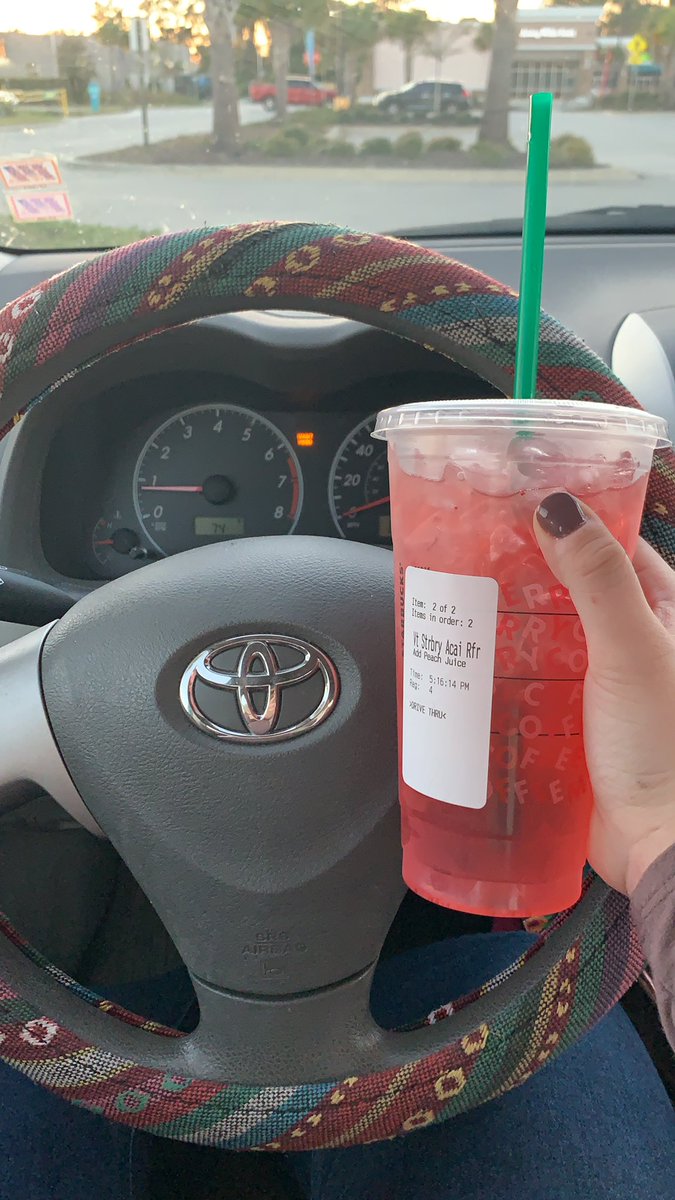 allisonbqualls's tweet photo. @TiahnaShae once again amazes me with these @Starbucks creations! Thank you for the (yet again) AMAZING drink😍😍😍😍 https://t.co/4FQLxNXrHi