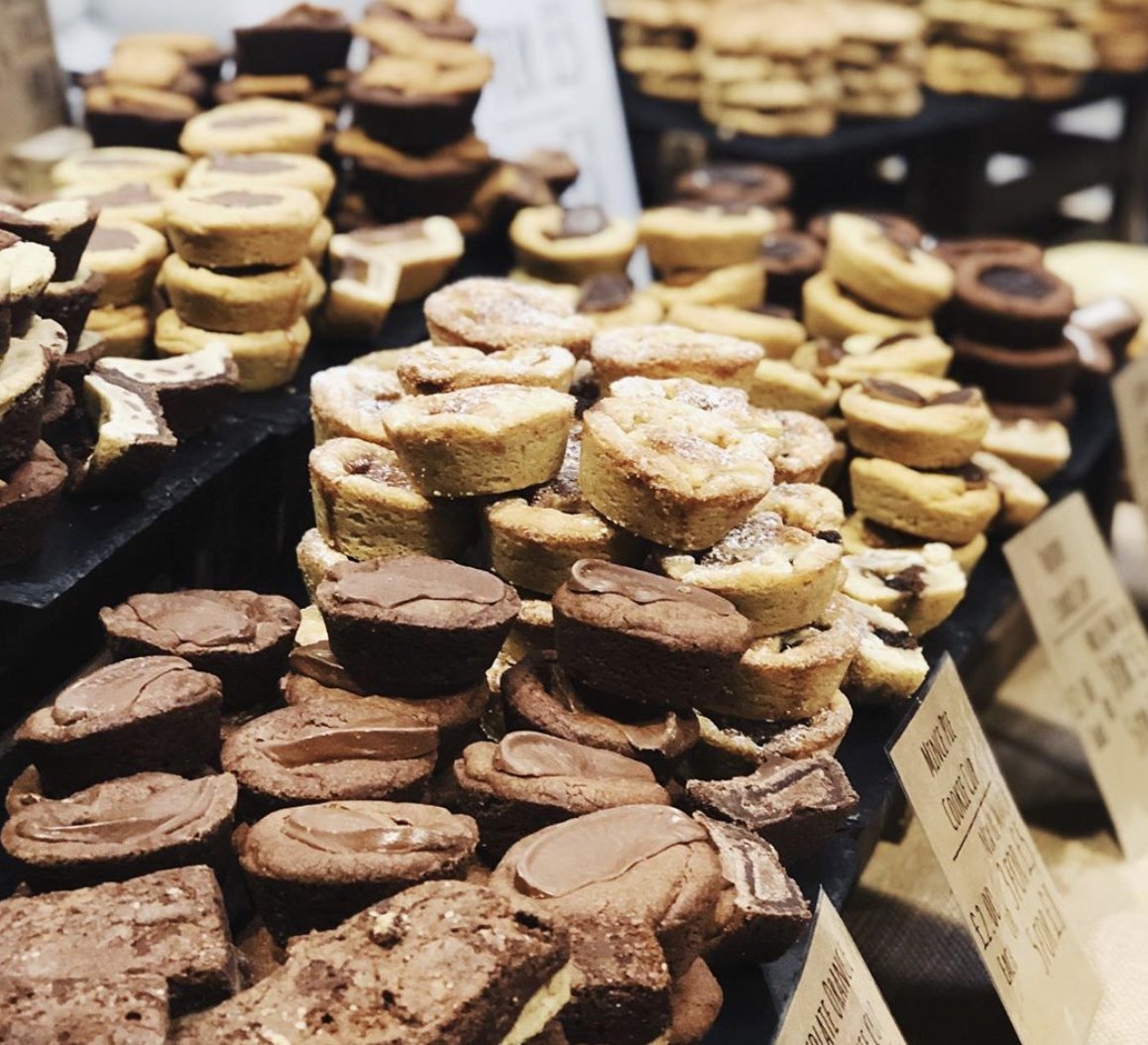 BBCGoodFoodShow's tweet image. With hundreds of exhibitors, we&apos;ve got something for everyone at #GFSWinter! You gouda come check it out! 🧀