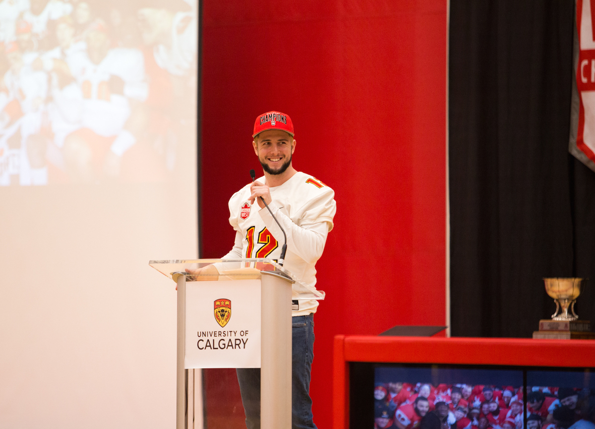 UCalgary's tweet photo. ICYMI Congrats again to our @UCDinos Football team! #VanierCup #GoDinos @Dinos_Football https://t.co/YUsHit50gf