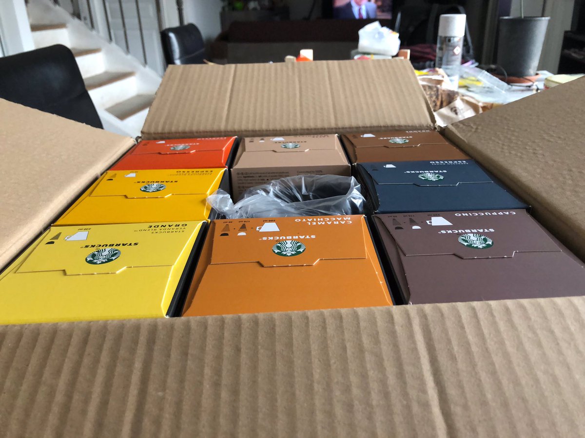 Cessou_83's tweet photo. Une superbe réception de cafés de qualité 😍 #starbucksathome https://t.co/Bi2TyhaCSC