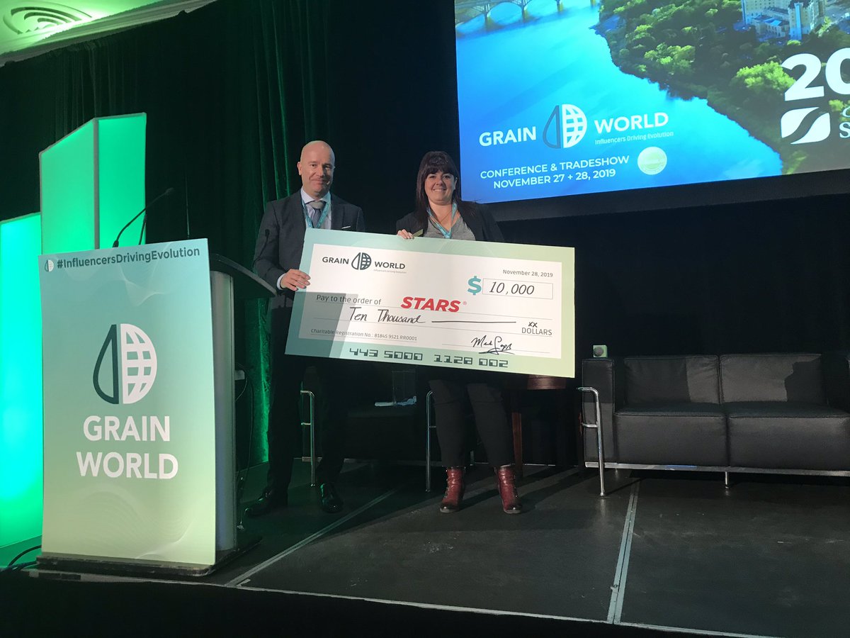 farmsofcanada's tweet photo. Wow! @grainworldcan presented a cheque for $10,000 to @STARSambulance @marklepp of @FarmLinkCanada presenting.

#InfluencersDrivingEvolution https://t.co/PATcI3azWB