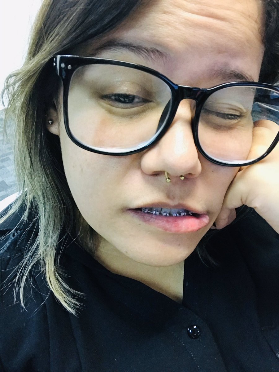 SamSamySantos's tweet photo. Cansada , doente, longe de casa , mas plenakkkkkkkk sqn #gripada 😪 https://t.co/pV2lOsoUSW