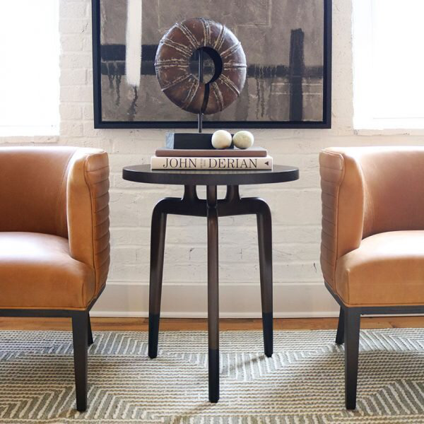 dvdInteriorDsn's tweet photo. "Interior Designers: Adjectives that come to mind are, Maximalism trends, boho luxe, arty, joyful, colorful and global traditions." https://t.co/ESZ7uqyIXI #Interiordesign #designbloggerstour #hpmkt https://t.co/qXivySKNa4