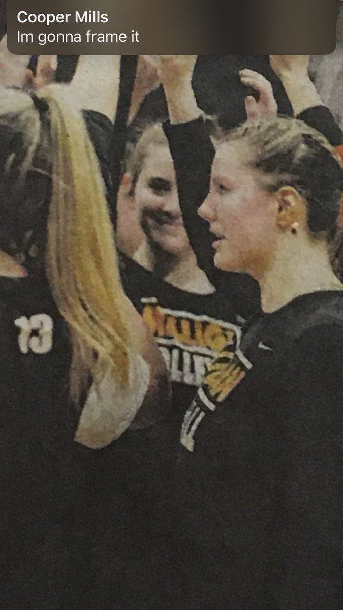 Jerickale's tweet photo. Does this qualify as being famous?¿ https://t.co/hLQpBVM5AF