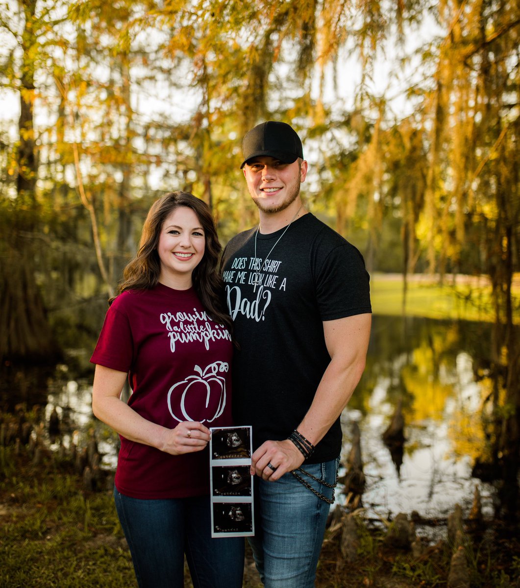 Happy Thanksgiving from my family to yours! God Bless! #Thankful
•
•
#HappyThanksgiving #Blessed #TurkeyDay #HappyTurkeyDay #GythRigdon #GythNation #BabyRigdon