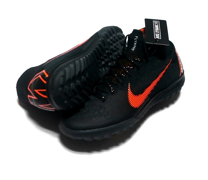 tenis nike football