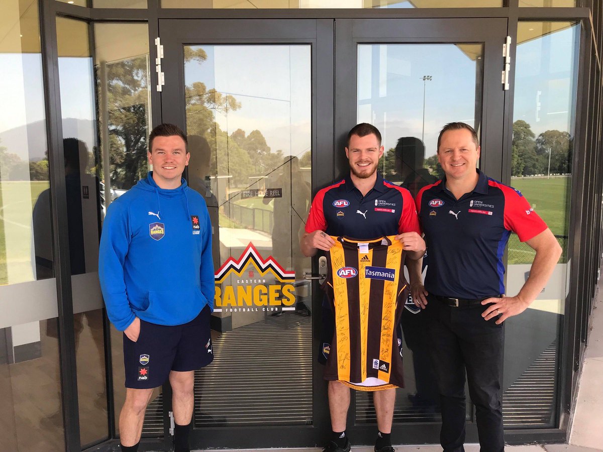 It was great to have former Eastern Ranges' Blake Hardwick down at the club this week completing his work placement. A huge thank you to the Hawthorn Football Club and Blake for their support. #WeAreRanges #AlwaysEastern