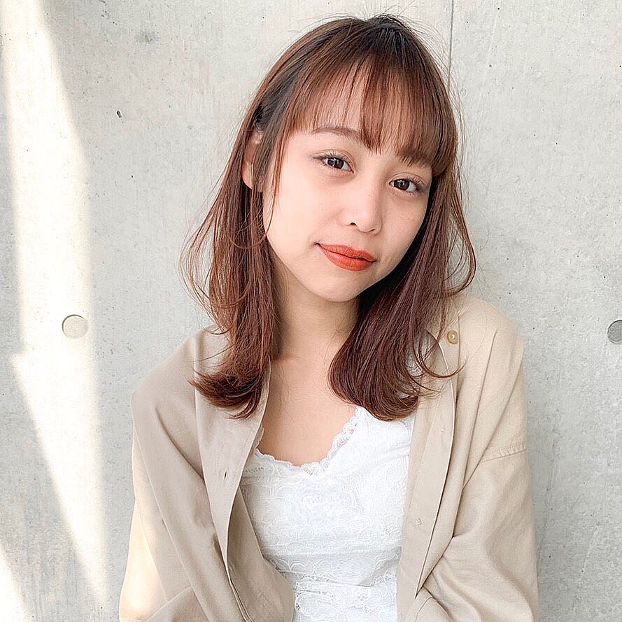 Twitter 上的 Mine 触覚ヘアの巻き方 は 外巻き が正解 小顔効果抜群の 触覚ヘア はモテ髪の鉄板 今回は一番おすすめの 外巻き に着目して 触覚ヘアの巻き方をご紹介 早速チェック T Co Lllqzihlfi 触覚ヘア ヘアスタイル モテ髪