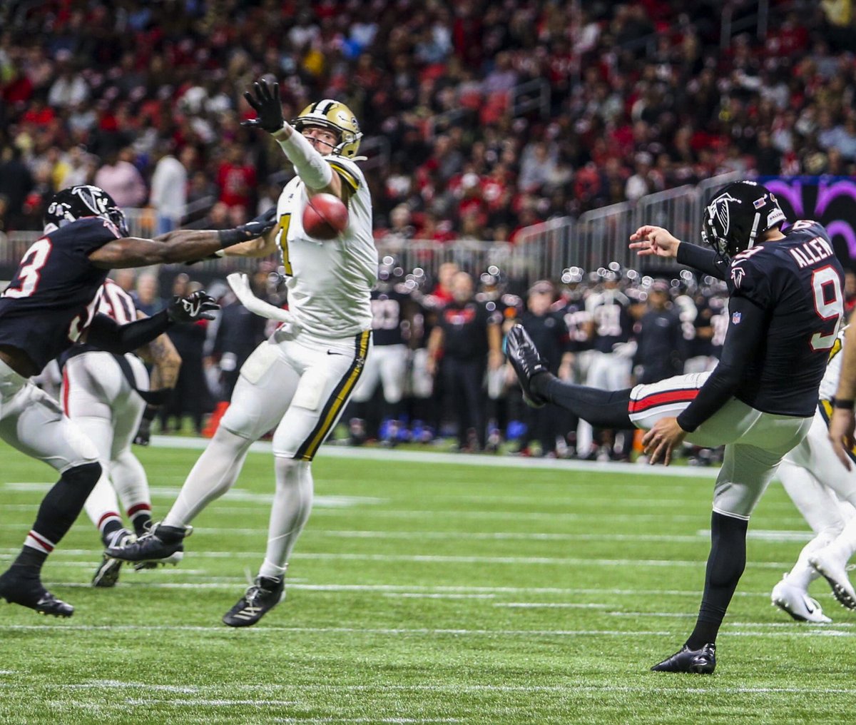 Saints's tweet photo. 𝐌𝐑. 𝐃𝐎-𝐈𝐓-𝐀𝐋𝐋. https://t.co/iGHi1YqjYw