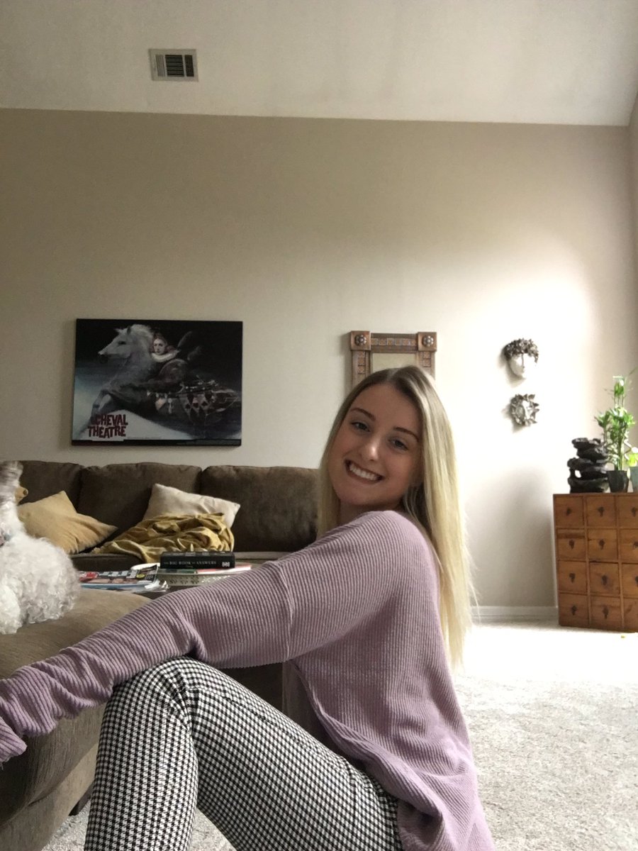 TessaRose0's tweet photo. Thanksgiving timer pics🤪 https://t.co/K4J966M50R