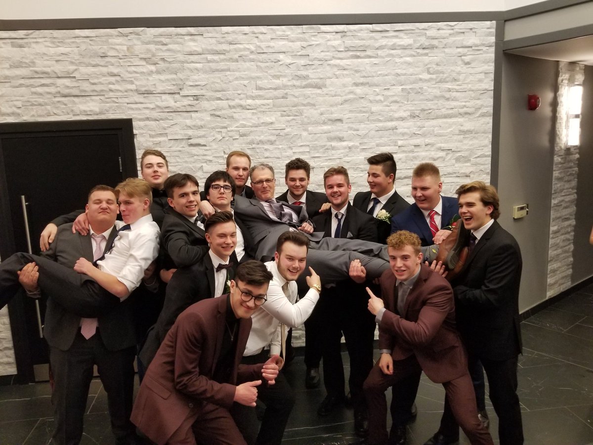 HammarskjoldP's tweet image. Hammarskjold Vikings at our Semi Formal this evening. #Greatstudents #winterwonderland #vikingfun 
#HammFamily @LakeheadSchools