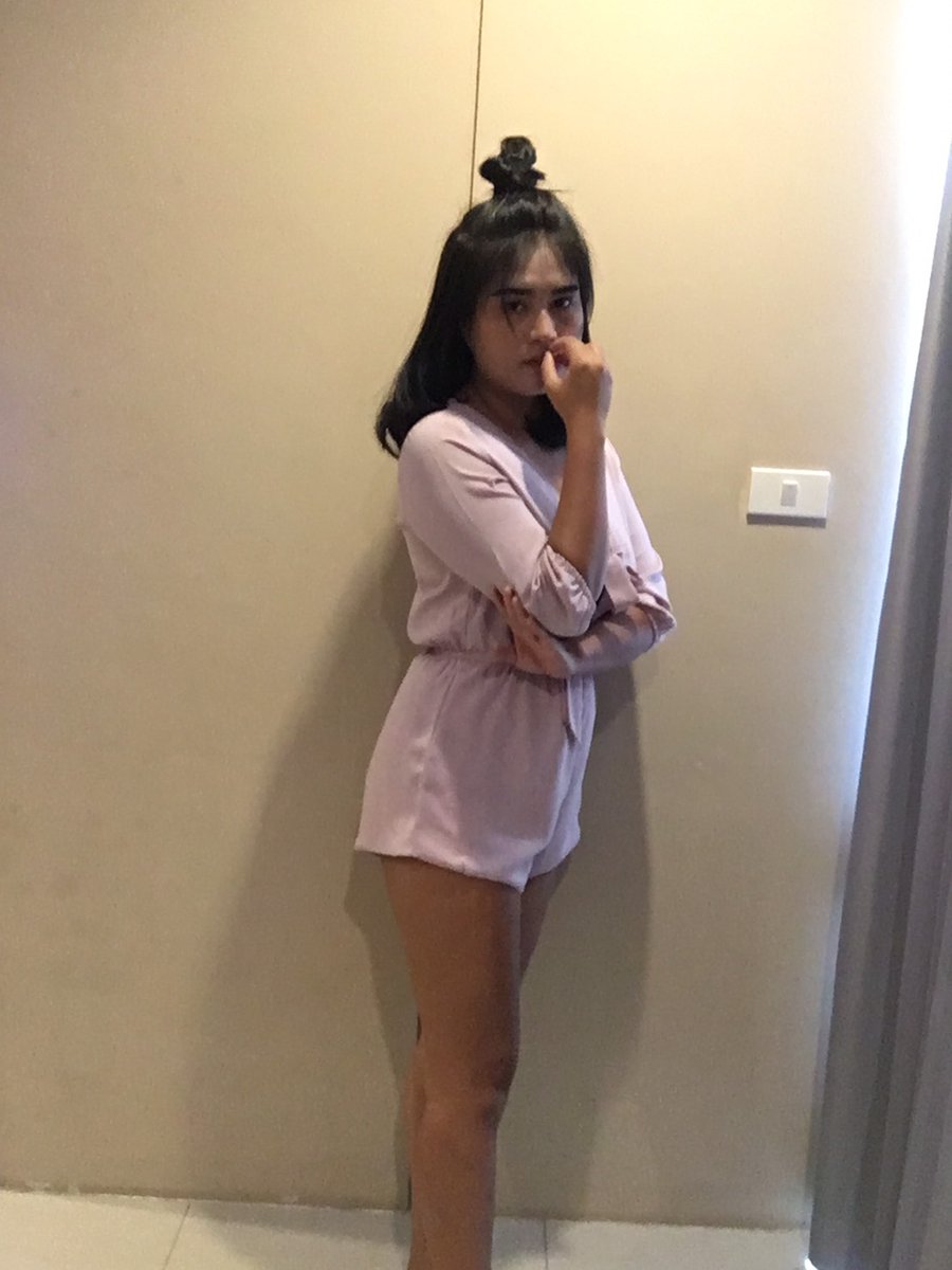 Nunumm5's tweet photo. รับงานชงเหล้าในด่านขุนทด https://t.co/60ztyaDSPS