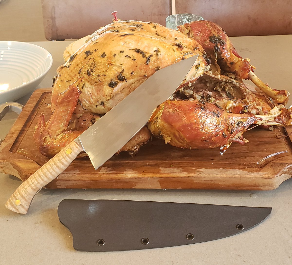 OpieRadio's tweet photo. Happy Thanksgiving to you and your family.  Thanks for supporting the podcast.  The @federknives that @carlruiz gave me for my birthday.  Told him I'd never use it.  Wrong!  Perfect day to christen this sucker.  Love ya miss ya Carl 👊 https://t.co/yrSnTog2tC