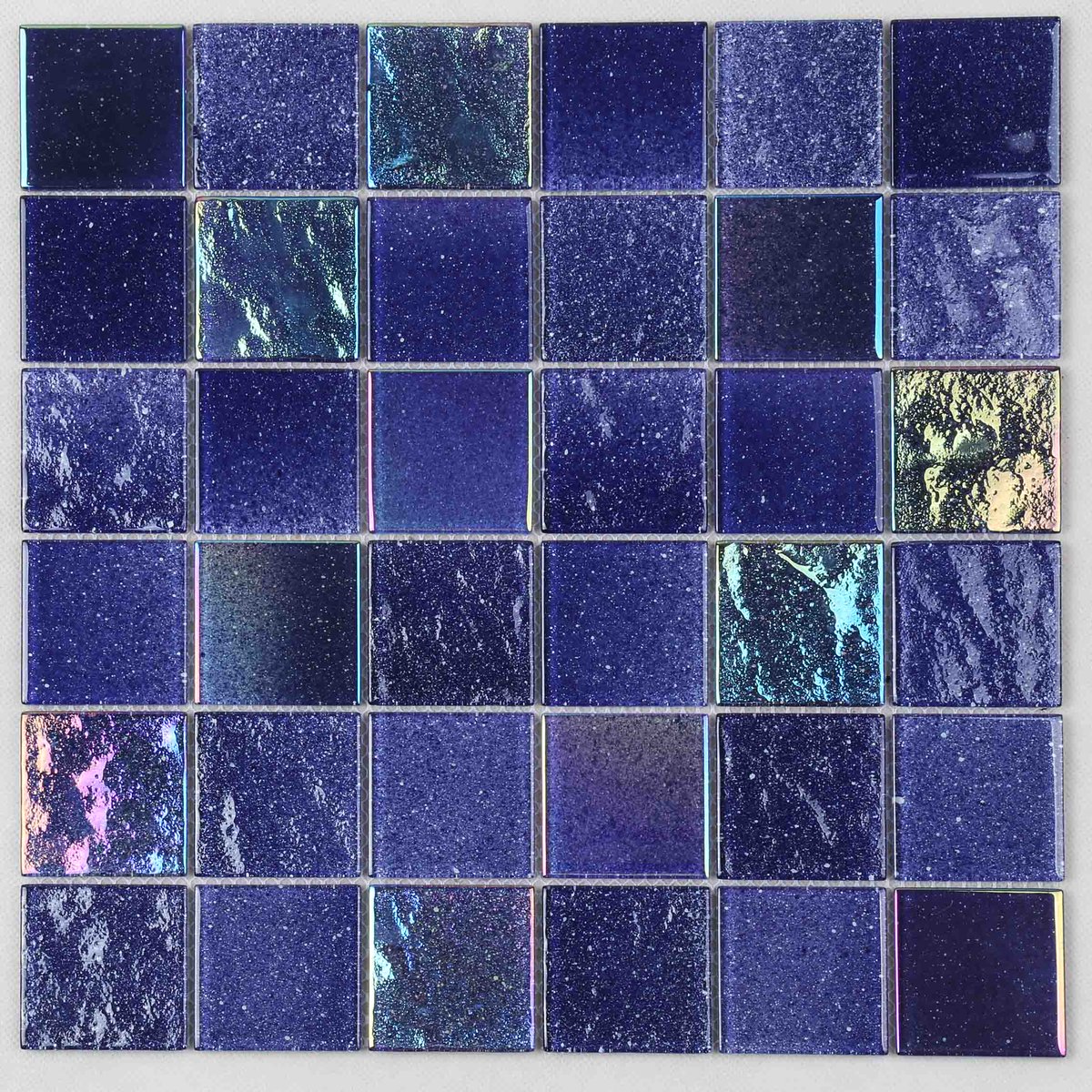 HengshengMosaic's tweet image. We only manufacture excellent pool surround tiles. #poolsurroundtiles #pooltilesprices #glasspooltile
