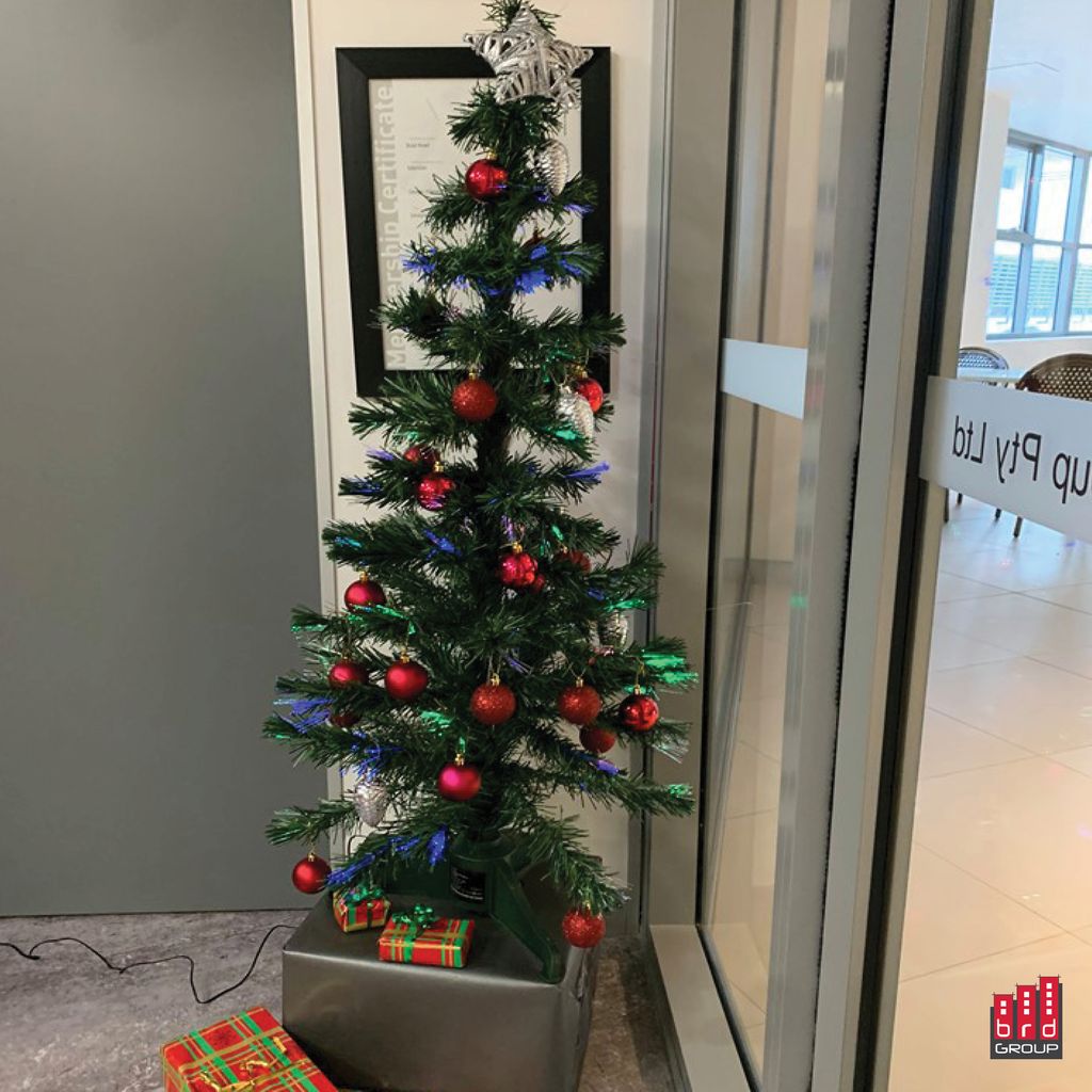 BRD_Group's tweet photo. It's beginning to look a lot like Christmas in both our Maroochydore and Loganholme offices! 🎄 🎁 

#brdgroup #christmas #christmas2019 #officechristmas #officedecorations #merrychristmas #christmasdecorations #buildingdesigners #interiordesigners #sunshinecoastdesign https://t.co/iBHff7cwxp