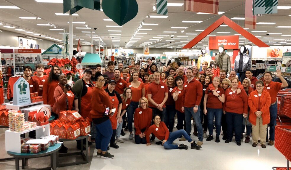 Thankful for this team &amp; the opportunity to lead them everyday. 1183 is ready to crush Christmas!!!