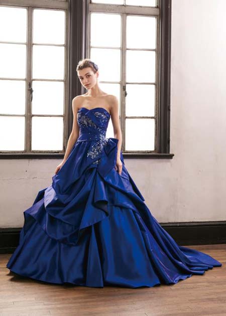 Metamorpose Wedding メタモールフォーゼ ウェディング Twitter પર エレガントなグリッターが素敵 人気で大好評の豪華な印象を与えるブルーのカクテルドレス 気品のあるグラマラスな輝きを放つラグジュアリーなカラードレス 深みのあるロイヤルブルーにビジュー Metamorpose Wedding メタモールフォーゼ ウェディング Twitter પર エレガントなグリッターが素敵 人気で大好評の豪華な印象を与えるブルーのカクテルドレス 気品のあるグラマラスな輝きを放つラグジュアリーなカラードレス 深みのあるロイヤルブルーにビジュー