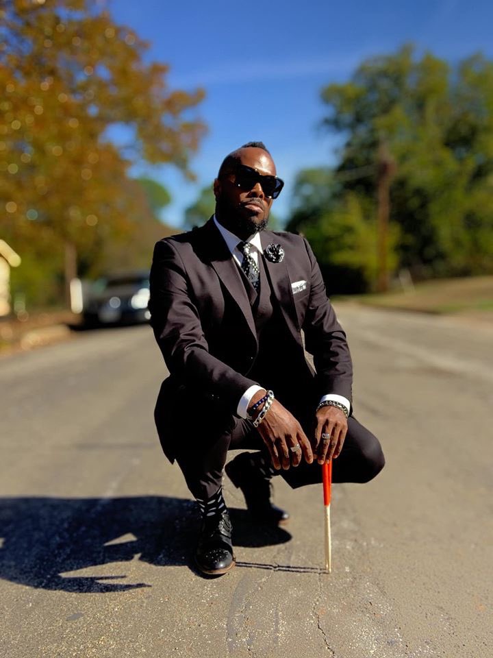 bojaxstyle's tweet photo. When the dream is big enough we find the motivation to get through the tough times. •
•
#dapper #mensfashion #suitup #bojaxstyle @menswearhouse shoes - @GoodwillIntl https://t.co/TzZSKjO1O0