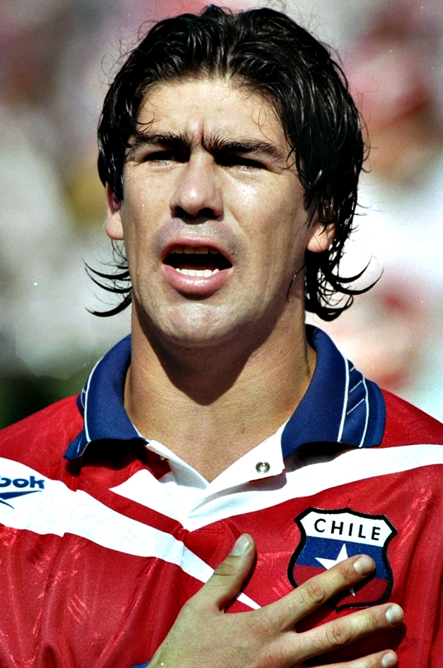 Conexão Fut on X: 45 anos de Marcelo Salas, um dos maiores atacantes da  história do futebol sul-americano. Títulos aos montes por Universidad de  Chile, River Plate, Lazio e Juventus. Na sua