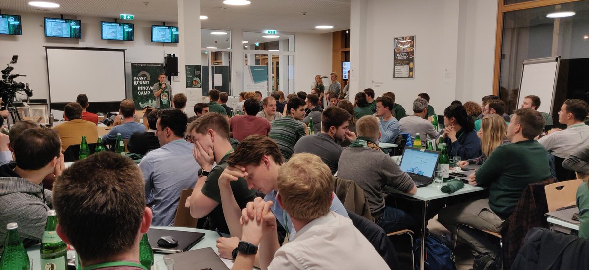 75 #hackathon participants, working hard on #timber #traceability solutions for @schweighofer_AT Group, using #0bsnetwork #blockchain for the real world #platform.
#sustainable timber and #forest management.

Final day...

#TechLeaders #BlockchainForTheRealWorld #NoHabloBullshit