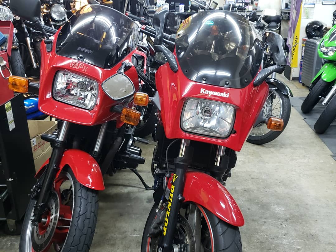 MoonfieldO's tweet photo. 水と空気👍

#GPZ900R 
#gpz1100f 
#ムーンフィールド #東京バイク https://t.co/ORQUqk4f4X