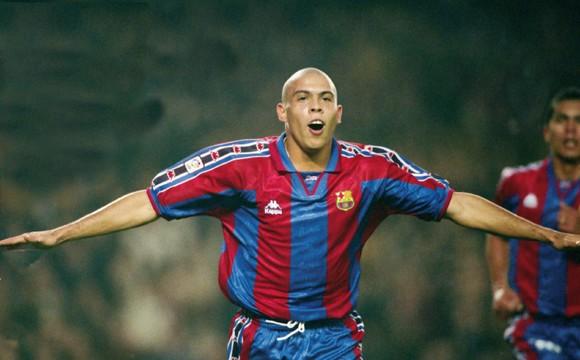 1995: Juan Antonio San Epifanio, Epi.1996: Ronaldo Nazário. El enésimo crack que se escapó a Núñez.1997: Rivaldo1998: Chapi Ferrer deja el Barça.  #120añosBarça