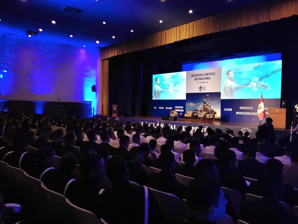 #Perú El señor Director de la <a href="/EscuelaNavalArg/">Escuela Naval Militar ⚓ ARG 🇦🇷</a> y una dotación compuesta por seis cadetes de 2do, 3ro y 4to año, participaron del "II Encuentro Científico Internacional" organizado por la Escuela Naval del Perú.