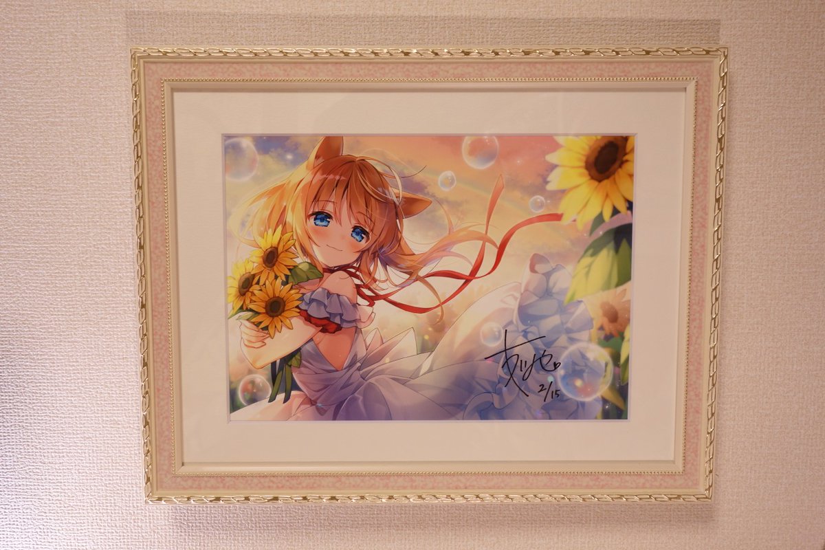 lossa_MK2's tweet photo. すいみゃさん(@suimya)のジークレーが届きました！
一目惚れしたイラストで、可愛いだけじゃないつみきちゃんの新しい一面が見られた感じがします！夕暮れ時の向日葵畑というシチュエーションも素敵です(*´ω｀*) https://t.co/TBW2sFw3hL