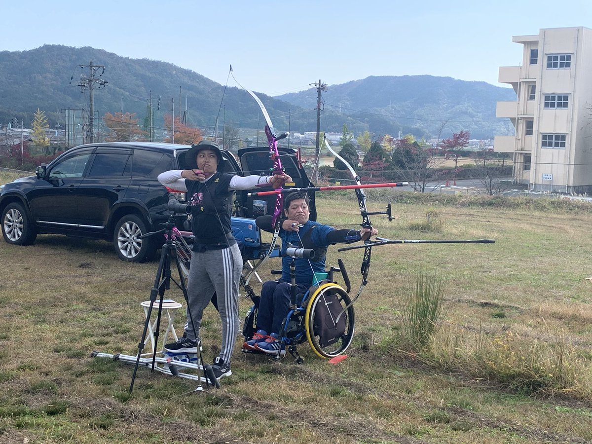 岐阜県競技スポーツ課 V Twitter 岐阜県障がい者アーチェリー協会は 県内 の中池公園アーチャリー場 西秋沢運動場 福祉友愛アリーナ 関特別支援学校体育館で練習をしています パラアーチェリー の体験希望や興味がある方は以下のメールアドレスまでご連絡ください