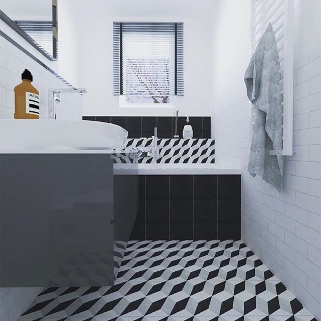 Comet_bv's tweet photo. Klein maar fijn, hoe je eenvoudig een paar vierkante meter "thuis wellness" realiseert!

#geometric #tiles #Decor #tile #walltile #floortile #flooring #design #interior #creative #architects #small #blackandwhite #bathroom #badkamer #Ceramikaparadyz #poland #highquality https://t.co/AibQHjm7p8