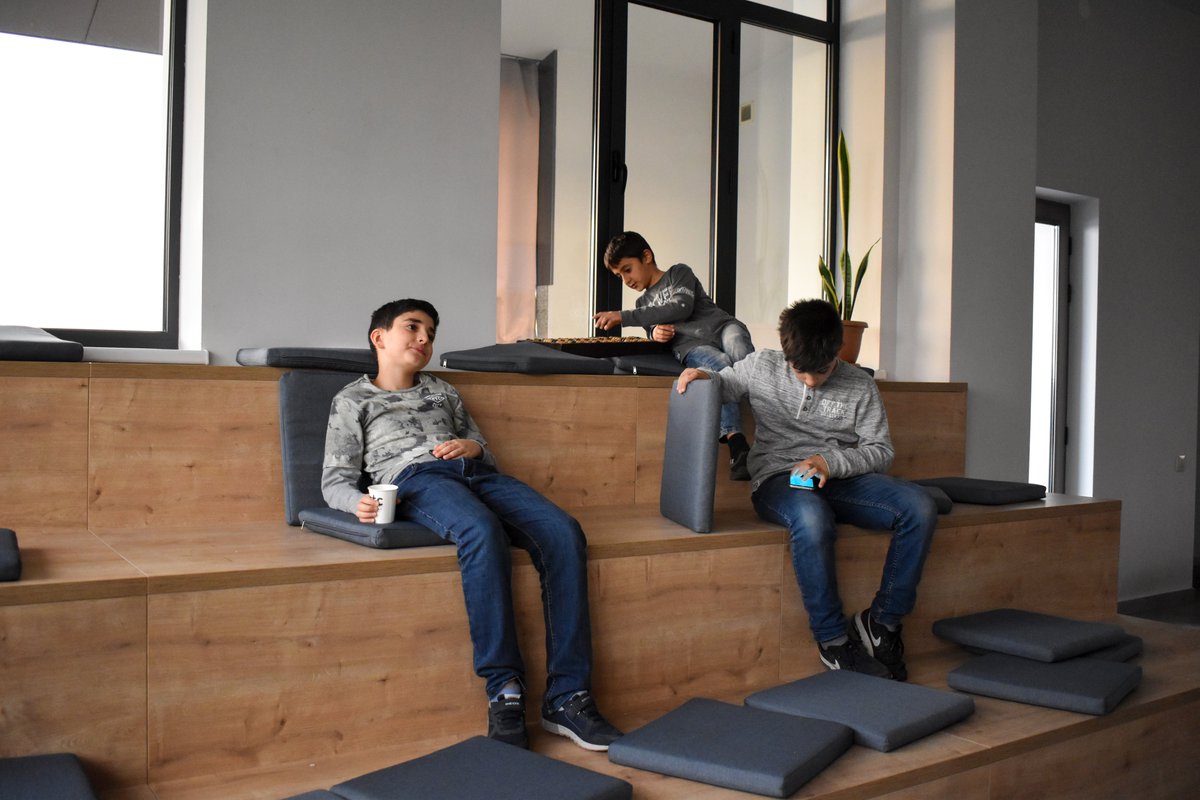CoderDojoAM's tweet image. The long-awaited rest after couple of hours of #coding!
#CoderDojo #Armenia #ITeachSTEM