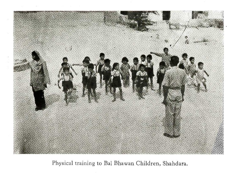 At the Bal Bhawan in Kasturba Nagar, Delhi, children from DNTs were taught “good habits, manners, discipline and elementary education”. Also a persistent trope that DNTs were averse to these efforts 11/