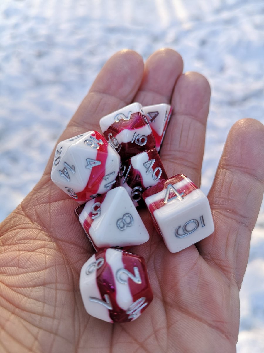 Ice_Cream_Dice's tweet image. Time for a #giveaway.

Up for grabs: One of five 11 piece #icecreamdice Critmas Candy Cane sets.

How to enter: RT or use the #ICDCritmas

Open to everyone, entries accepted until December 3, 10 pm MST.

#dice