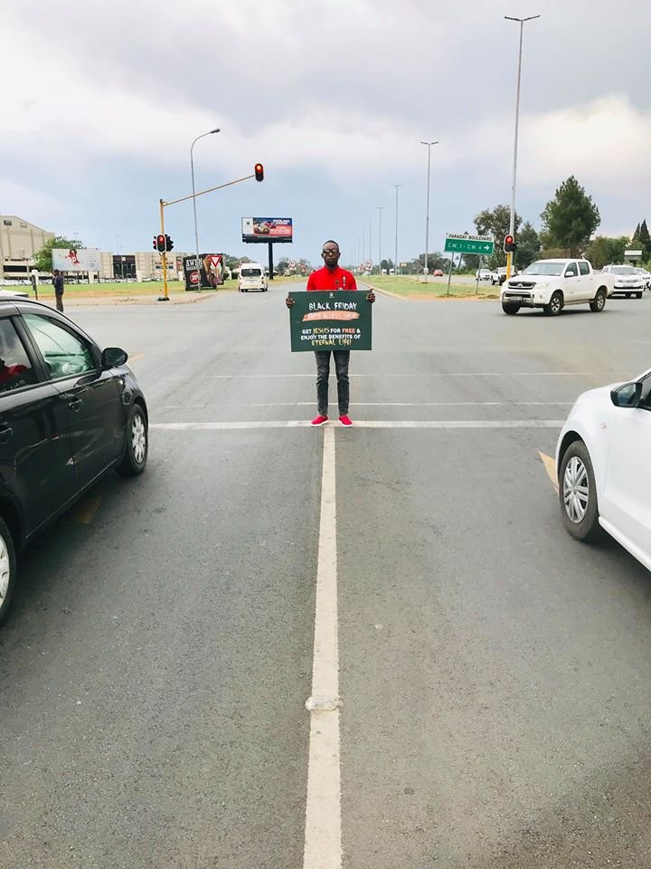 KayTsime's tweet image. #BlackFriday2019

BLACK FRIDAY , Early access sale . Get JESUS for FREE and enjoy the benefits of ETERNAL LIFE !