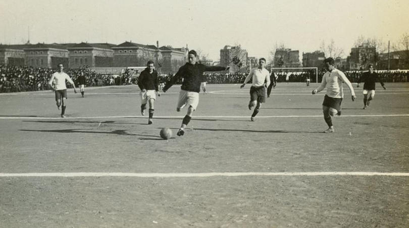 1907: Manuel Amechazurra1908: Joan Gamper: este año salva al club de la quiebra1909: Pepe Quirante1910: George Pattullo: escocés, primera gran estrella del club (foto)  #120añosBarça