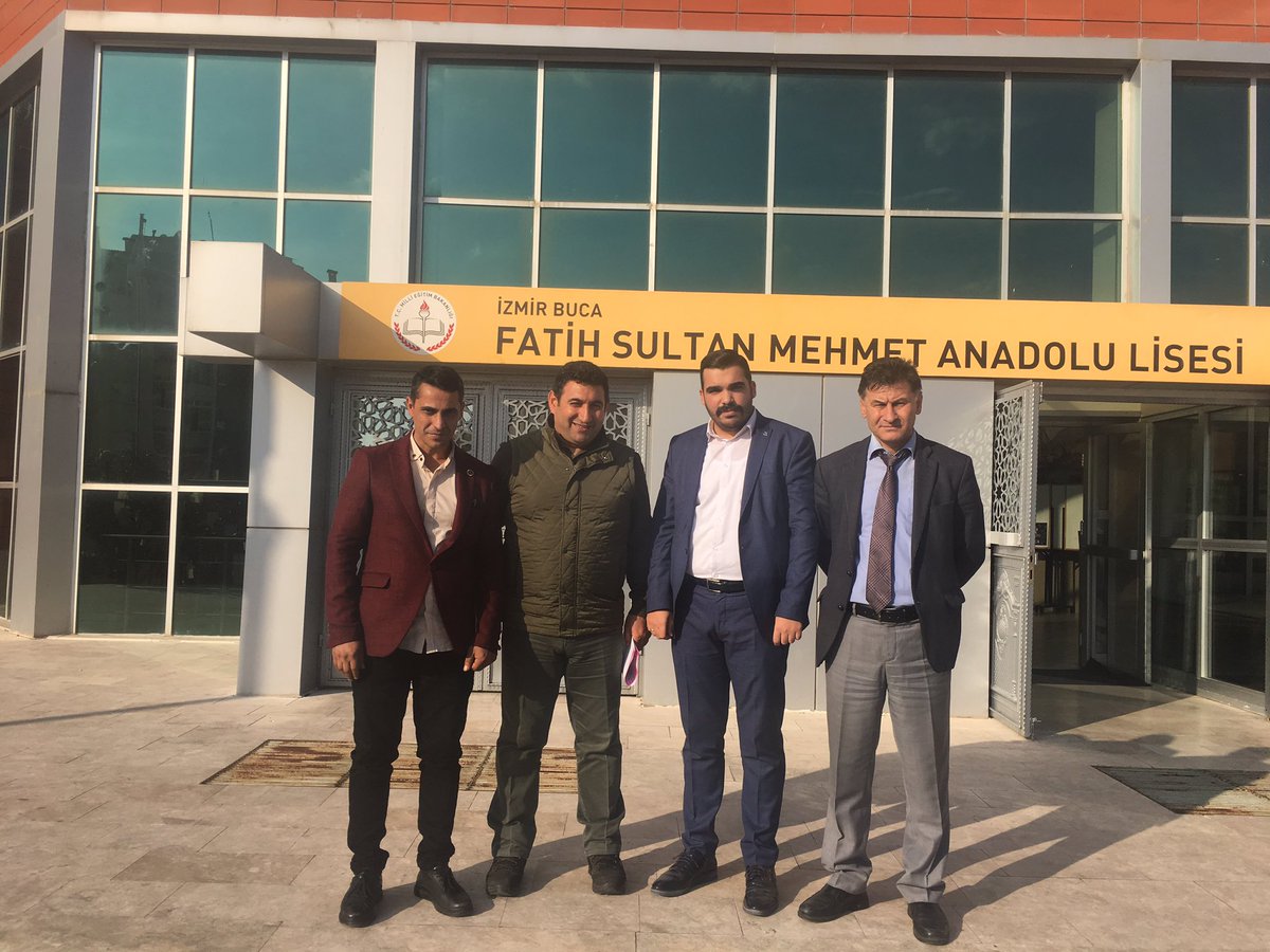 dr imbat muglu sur twitter turkiye genclik vakfi buca temsilciligi tarafindan organize edilen liselilerle bulusmanin ilk duragi izmir buca fatih sultan mehmet anadolu lisesi ndeyiz gelecegimizin teminati genclerimize teror orgutlerinin kanli yuzunu