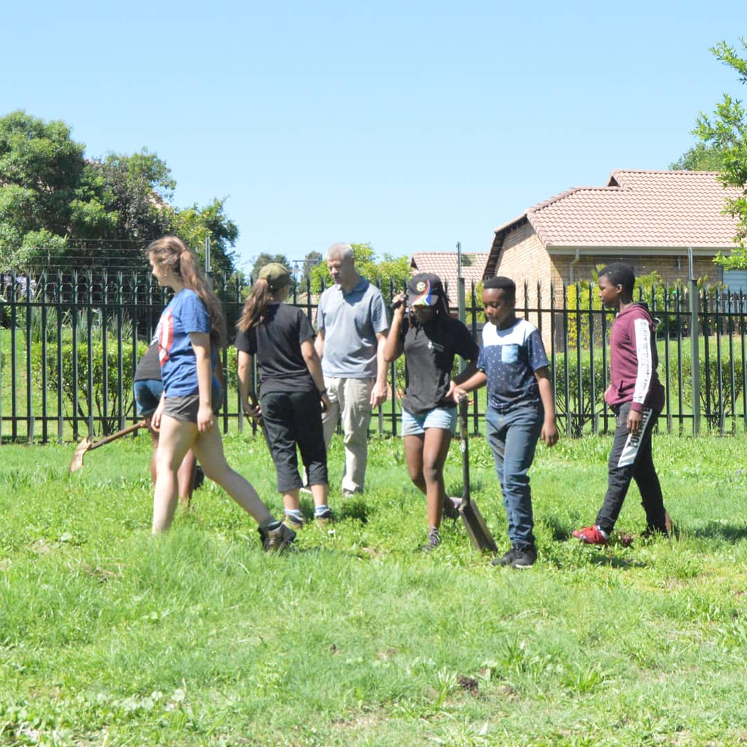 wildserve's tweet photo. #FeelGoodFriday: Last weekend we spent 2 successful days @ olivedale wetland facilitating a project involving planting of indigenous trees, removing invasive plants &amp; putting up owl boxes. Sian van Onselen, a scout working for her first-class community service did a great job! https://t.co/S7NTDYHWm9