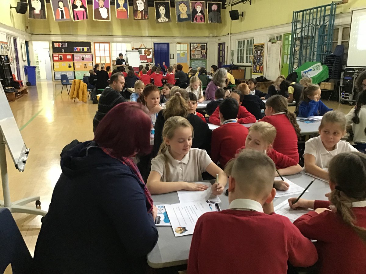 This week we have host 2 @Ecoschools campaign training events for schools in DG South #Leicester on @Naturehood_Ox #plasticfreeschools Thank you to @AvenuePrimarySc for hosting on Wednesday where we welcomed @Stjohnsch00l @RollestonPri @knightontmet @ojsinfo and @OverdaleInfant