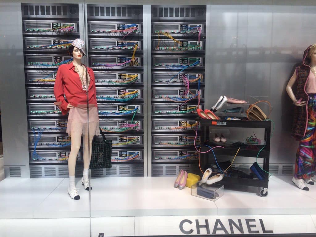 According to Chanel, this is how we’re supposed to dress during datacenter maintenance: