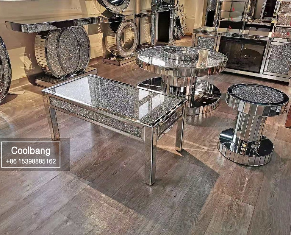 Eileen41226086's tweet image. Sparkle Diamond Coffee Table 

#sparklecoffeetable #coffeetable #mirroredcoffeetable #diamondcoffeetable #crusheddiamond #diamondfurniture #mirroredfurniture