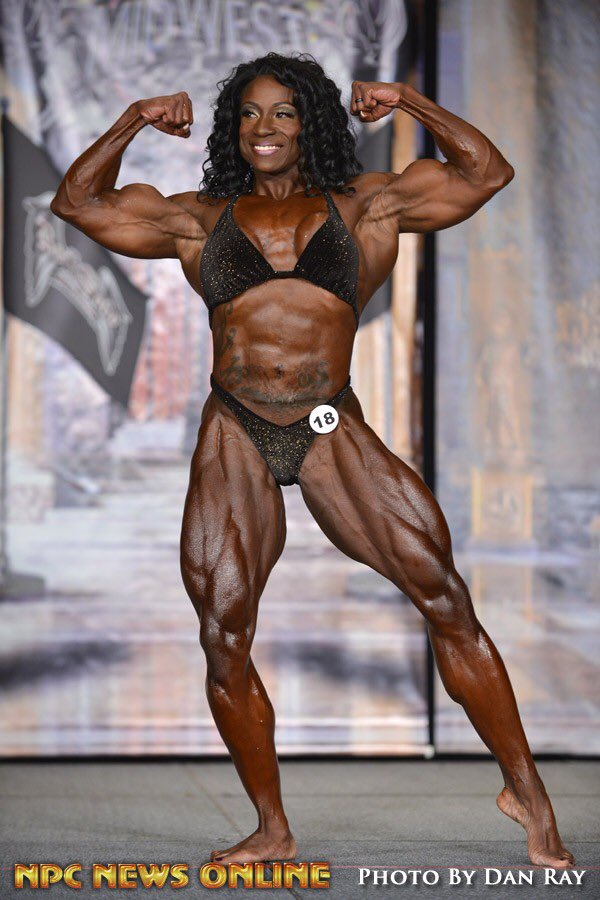 LilStewieee's tweet photo. IFBB Pro Margie Martin 7 year transformation 33-40

https://t.co/5Ff3Vq6zLT

2012
2012-2016
2012 135lbs / 2013
2014 152lbs https://t.co/eeYsDrJF0q