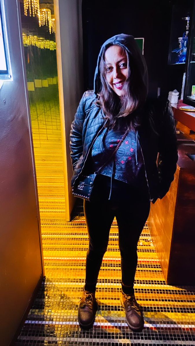 LarvaClothing's tweet photo. Larva Clothing Sessions en Hookah Lounge Condesa CDMX, noviembre 28,2019. @GrupoHookah
@GrupoHookahDF #larvadjs #tshirts #evento #hookahcondesa #hookalounge #larvaclothing #larvaclothingsessions @rodrigocortazar @lucerodelaluna @Gelymind https://t.co/MWs7NANhjo