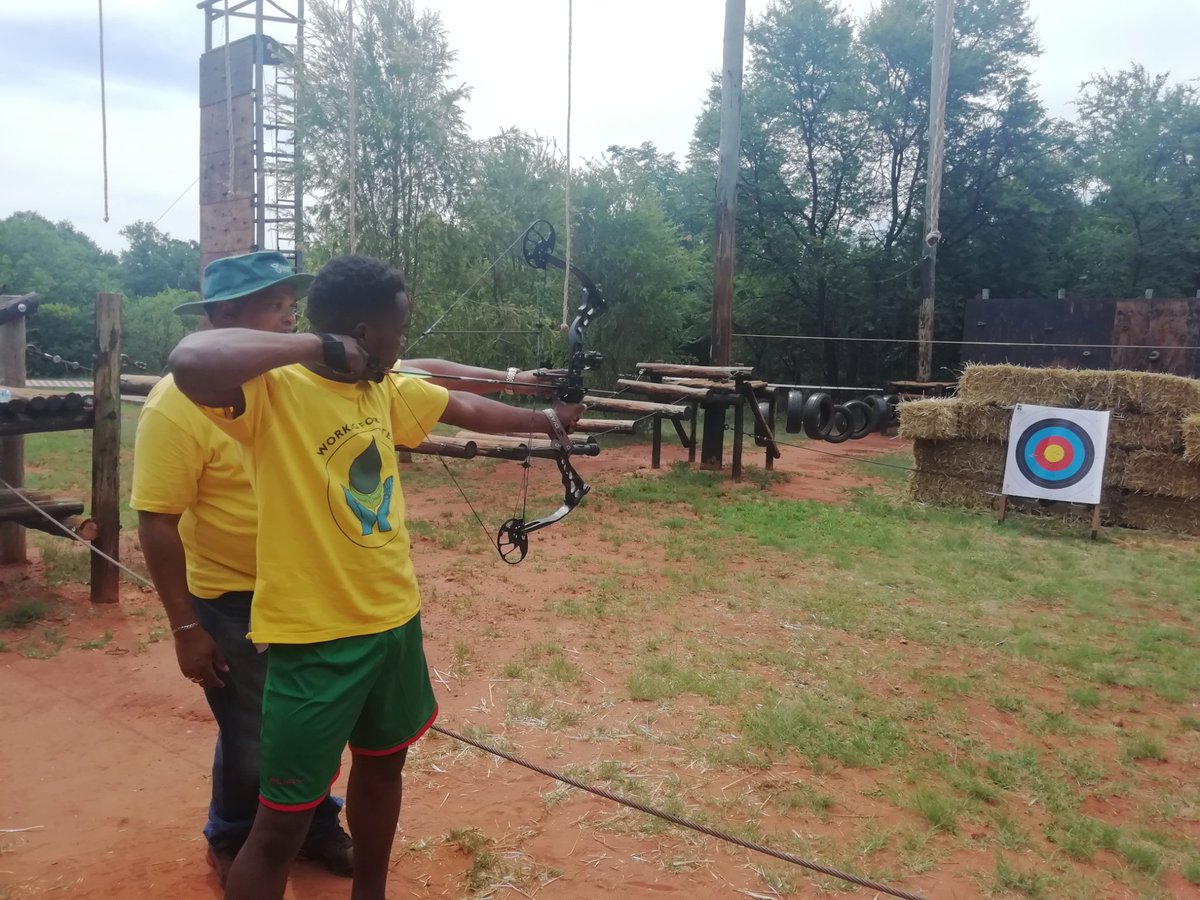 wo_fire's tweet photo. #AzisheGames2019
Male participants take up their turn in Archery. Results to be announced later
#archeryaddict #archerybow #archeryinsiders #archeryclub #archerytournament #archeryrange #archeryclass #archeryseason #archeryfun #archeryhunting #archery #archeryforlife https://t.co/LzFnDg2F65