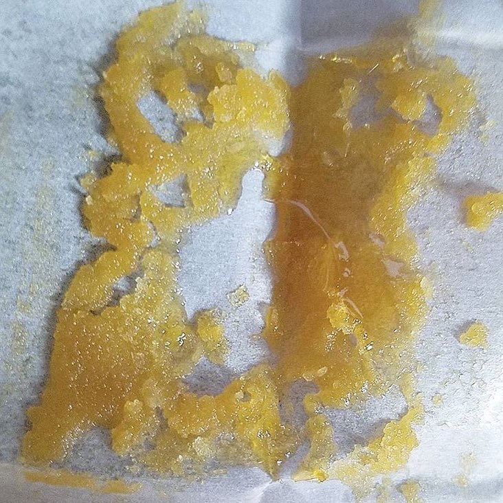 Molly45554148's tweet photo. Manufacturers infuse CBD in a carrier liquid such as olive or coconut oil. Oils placed under the tongue with a dropper or sprayed into the nose absorb quickly into the bloodstream. https://t.co/RNffCLRoql