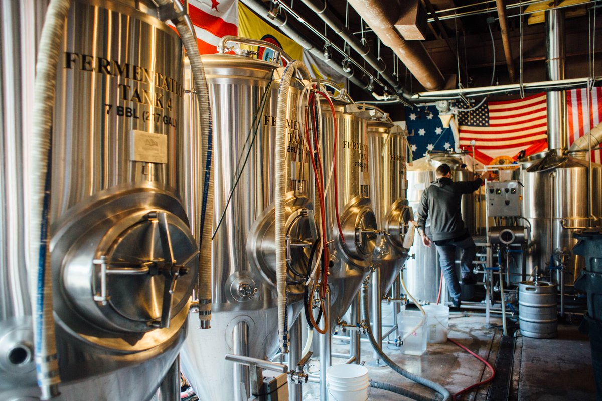 Have you been Black Friday shopping all morning? Are you parched? Come grab a beer. 😏 #rubybeachbrewing