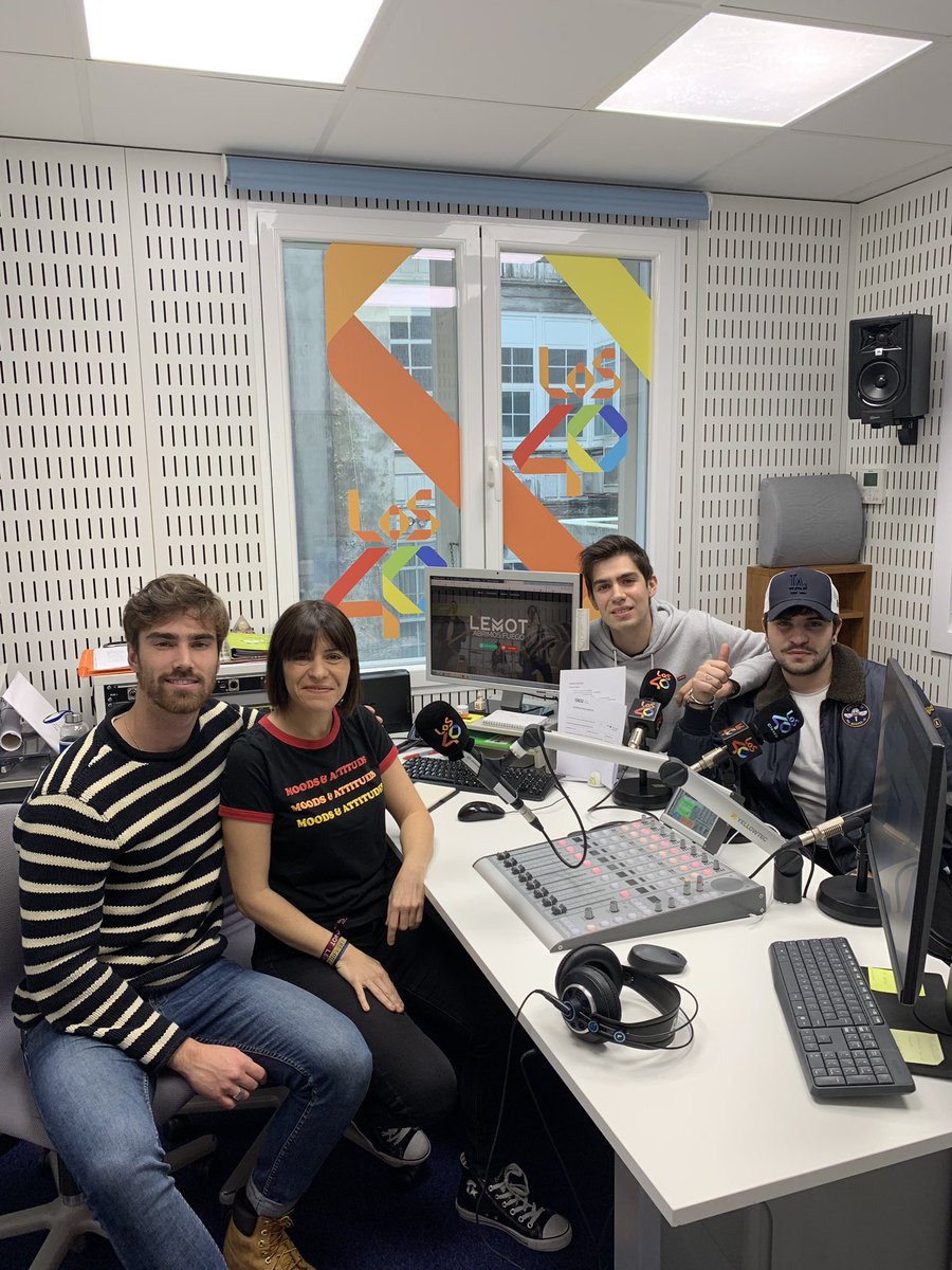 <a href="/40Coruna/">Los40 Coruña</a> Hoy en <a href="/40Coruna/">Los40 Coruña</a> nos podéis escuchar a partir de las 16:00 y aparte están sorteando 2 entradas dobles RT 😘😘