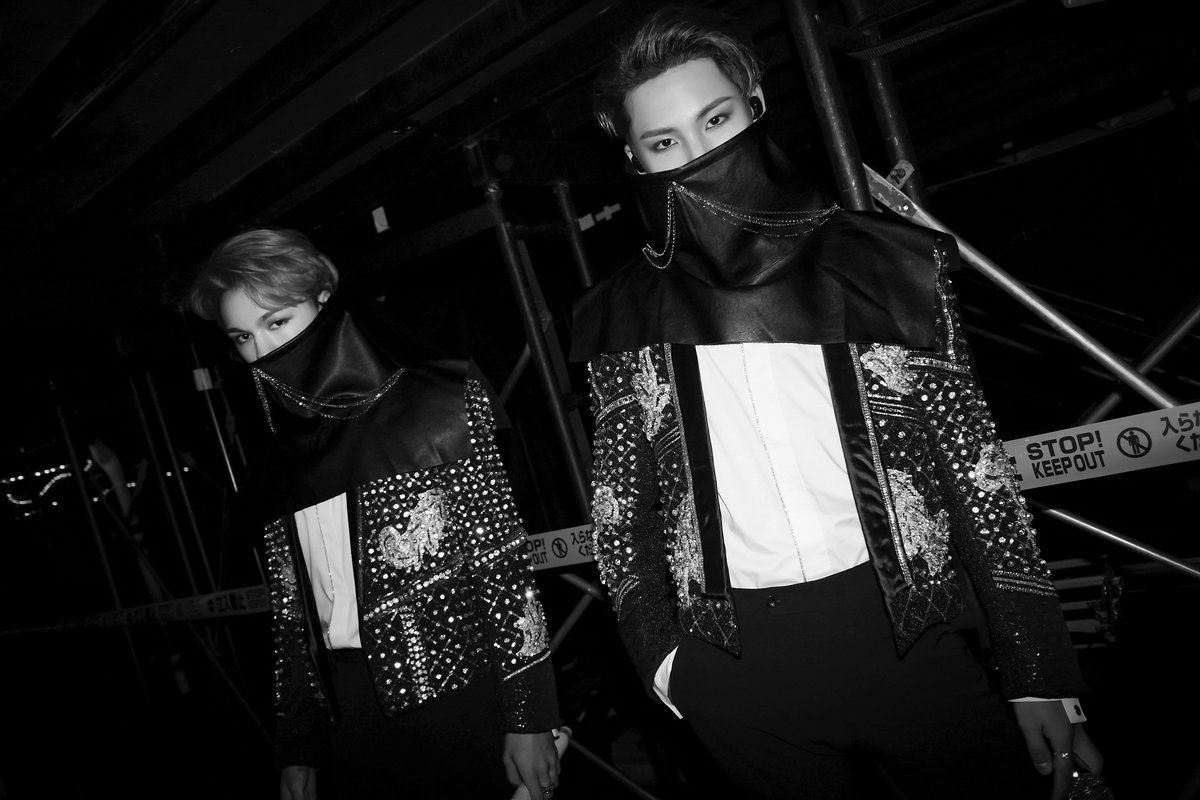 pledis_17's tweet photo. [17'S] ODE TO YOU BACKSTAGE📷

#SEVENTEEN #세븐틴
#SEVENTEEN_WORLDTOUR
#Ode_to_You_with_SVT https://t.co/SuV7GJ4gy1